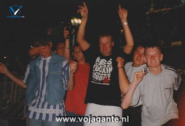 Corfu 1996 - De party people van Moraitika
