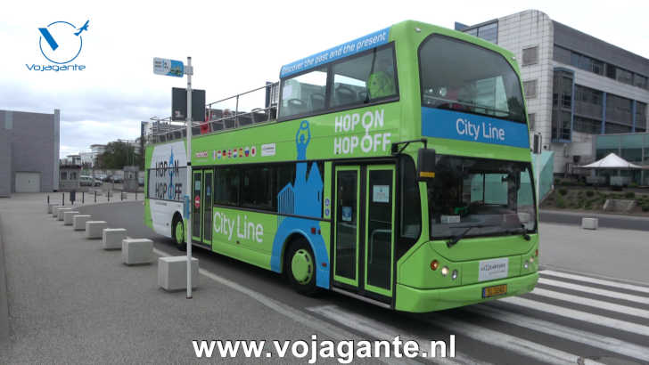 De Hop-On Hop-Off-bus van Luxemburg Stad