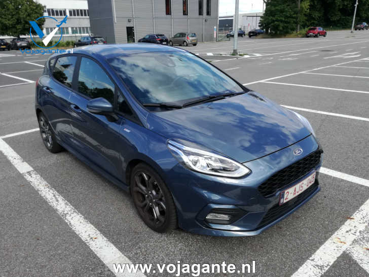 Auto huren op vakantie: ford Fiesta