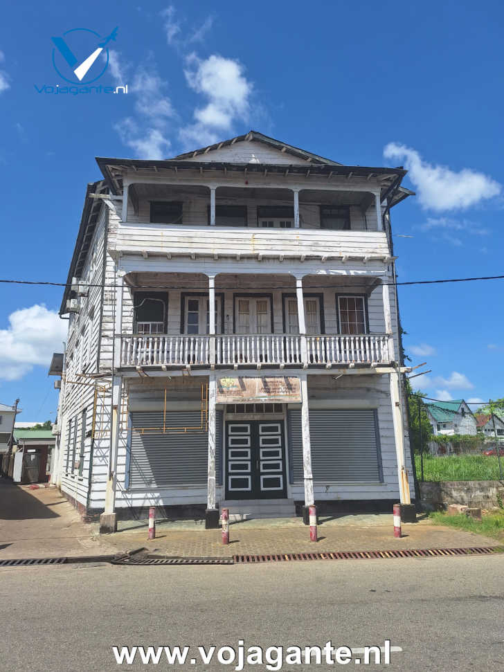Koloniaal huis in Paramaribo, Suriname.