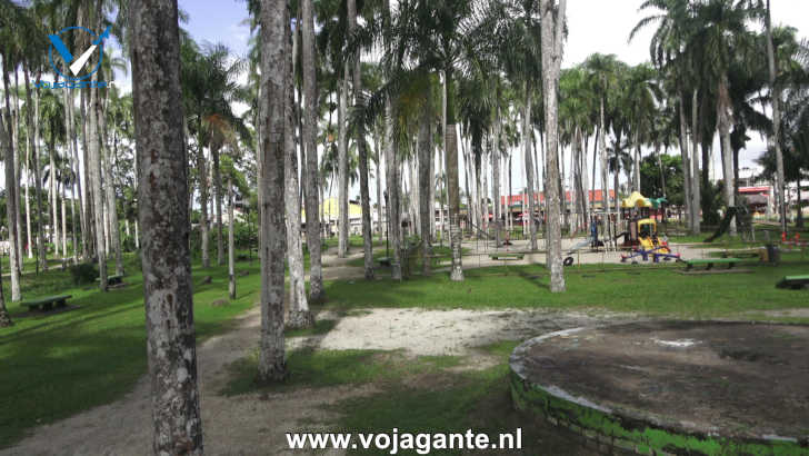 De Palmentuin in Paramaribo, Suriname.
