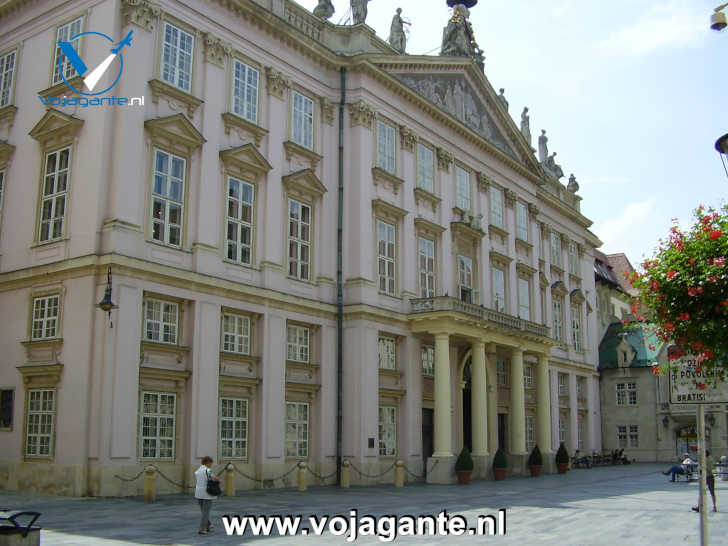 Primate's Palace (Primaciálny palác) Primate's Palace (Primaciálny palác)