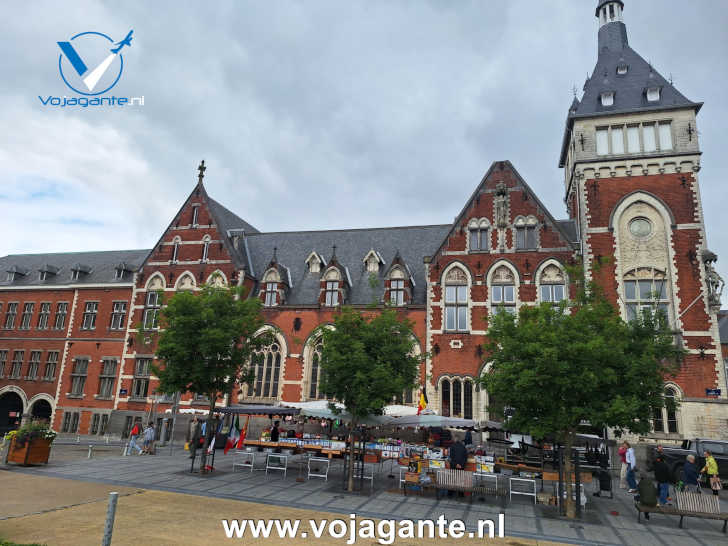 Het Paleis van Justitie van Nijvel, België Het Paleis van Justitie van Nijvel, België